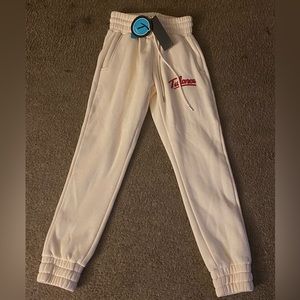 Cream Tulones Joggers with Red Logo